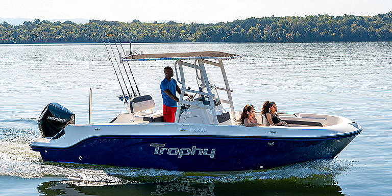 Bayliner Trophy T22CC